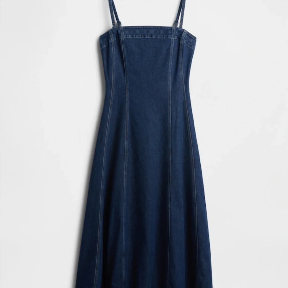 GAP Blue Midi Denim Dress NWT - Picture 6 of 10